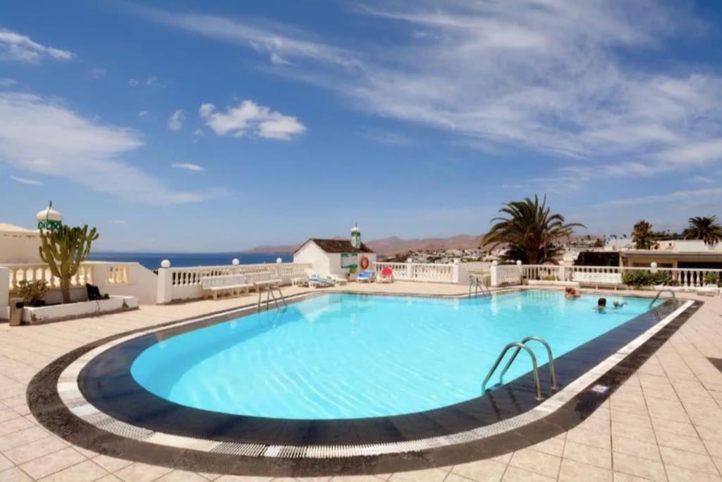 Апартаменты Luxury Sea View Пуэрто дель Кармен Экстерьер фото
